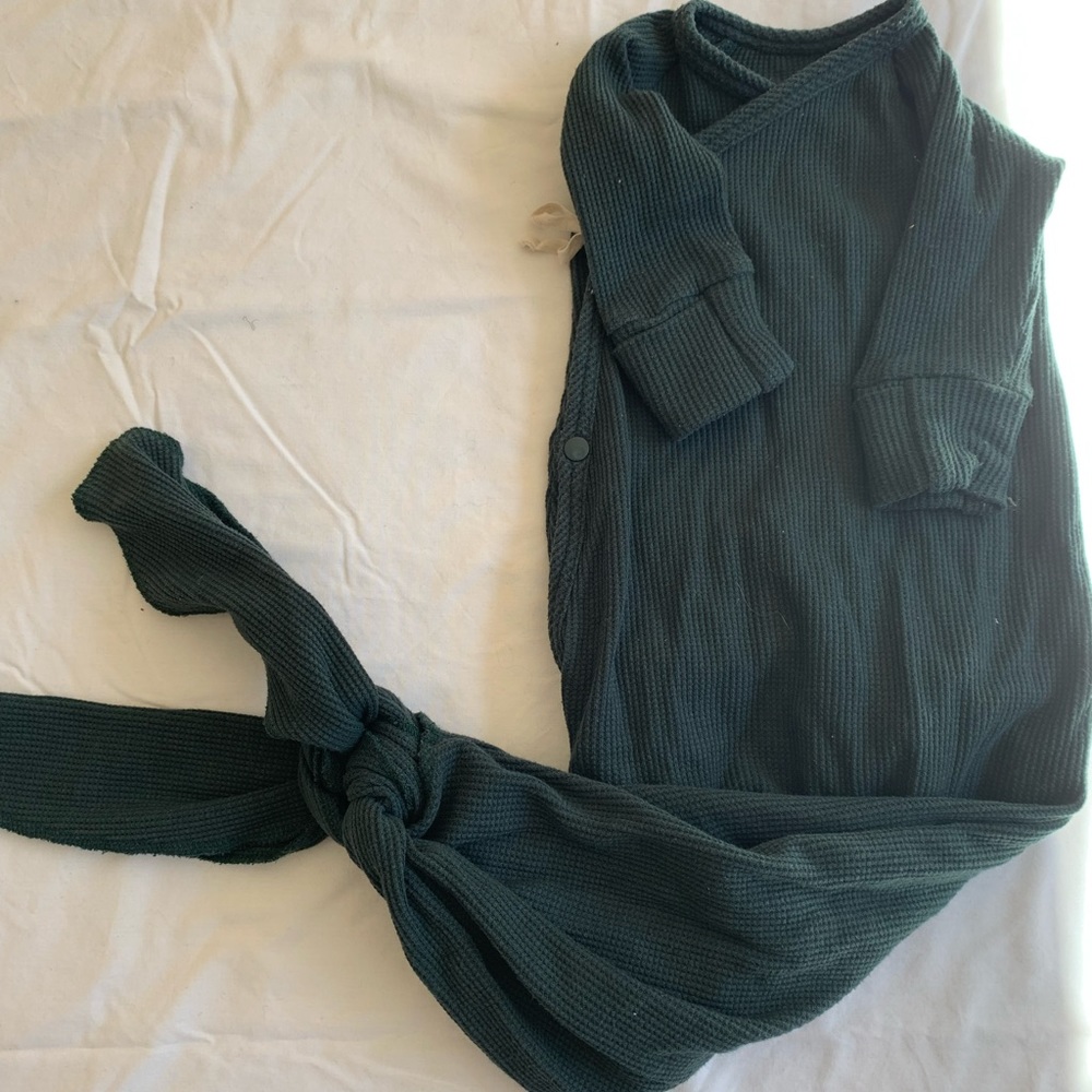 Little yogi - Tie Bundler - Knotted sleeper/gown